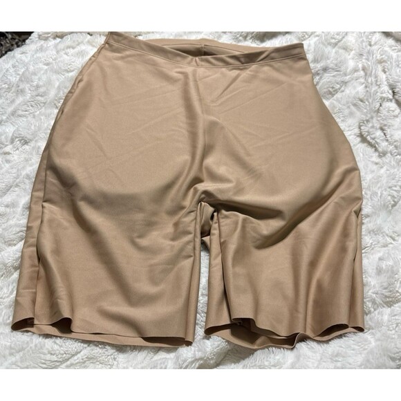 Skims Body butt Enhancing Padded Short clay XLarge NWT - Picture 4 of 7